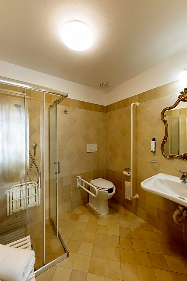 Hotel Berna
