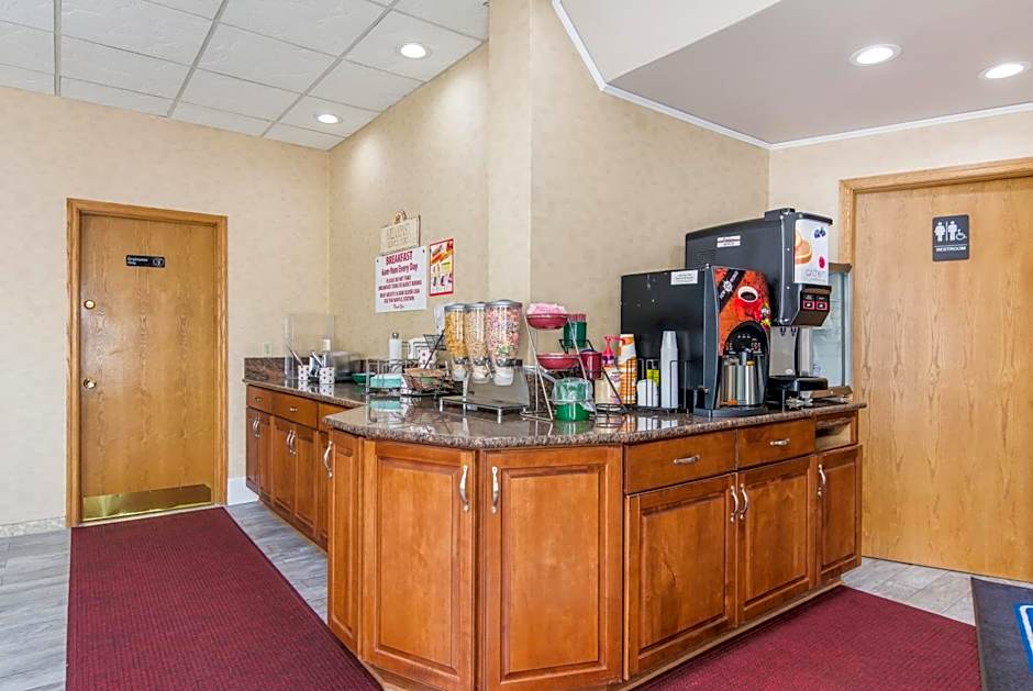 Rodeway Inn Weedsport