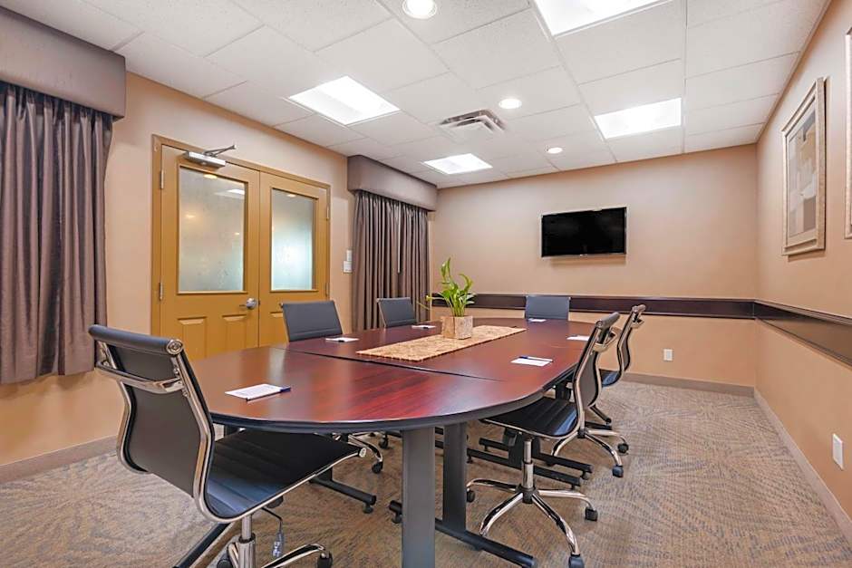 Best Western Rocky Mountain House Inn & Suites