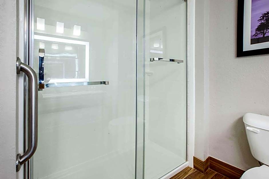 La Quinta Inn & Suites by Wyndham Elkhart