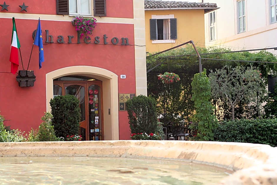 Hotel Charleston
