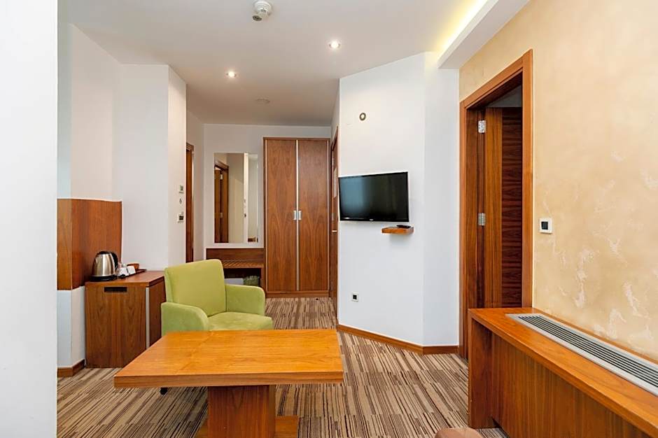 Hotel Bistrik City Center