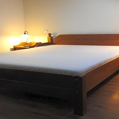 Viktor Bor- és Vendégház****