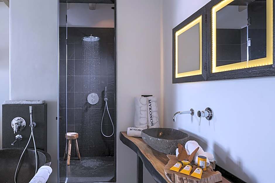 Myconian Utopia Relais and Chateaux