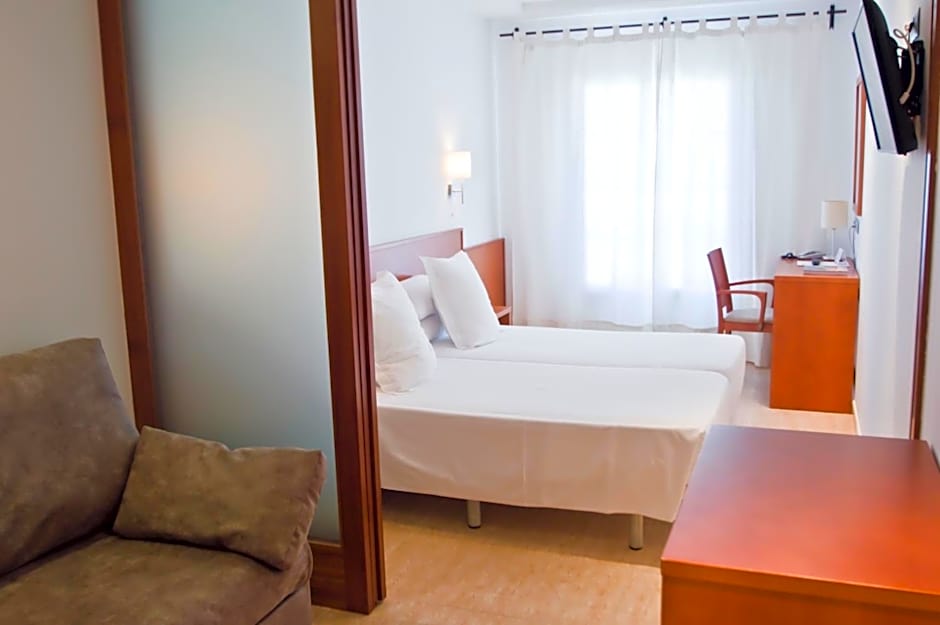 Hotel Jeni & Restaurant