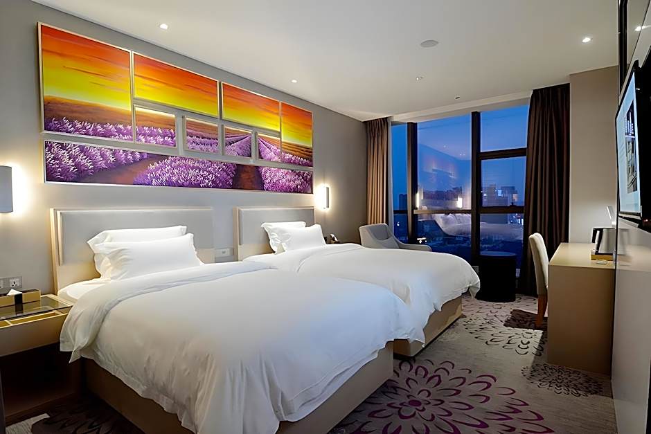 Lavande Hotel Nanchang Hongdu Avenue province  TV station