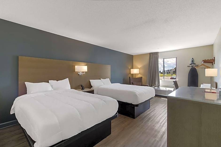 Econo Lodge Cherry Point