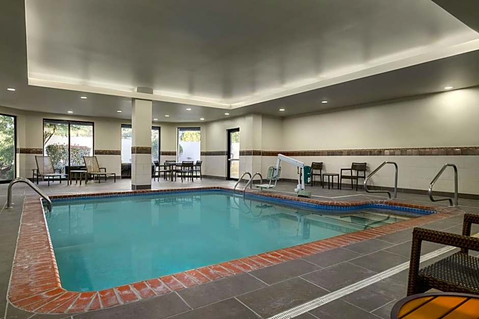 Courtyard by Marriott Richmond Chester