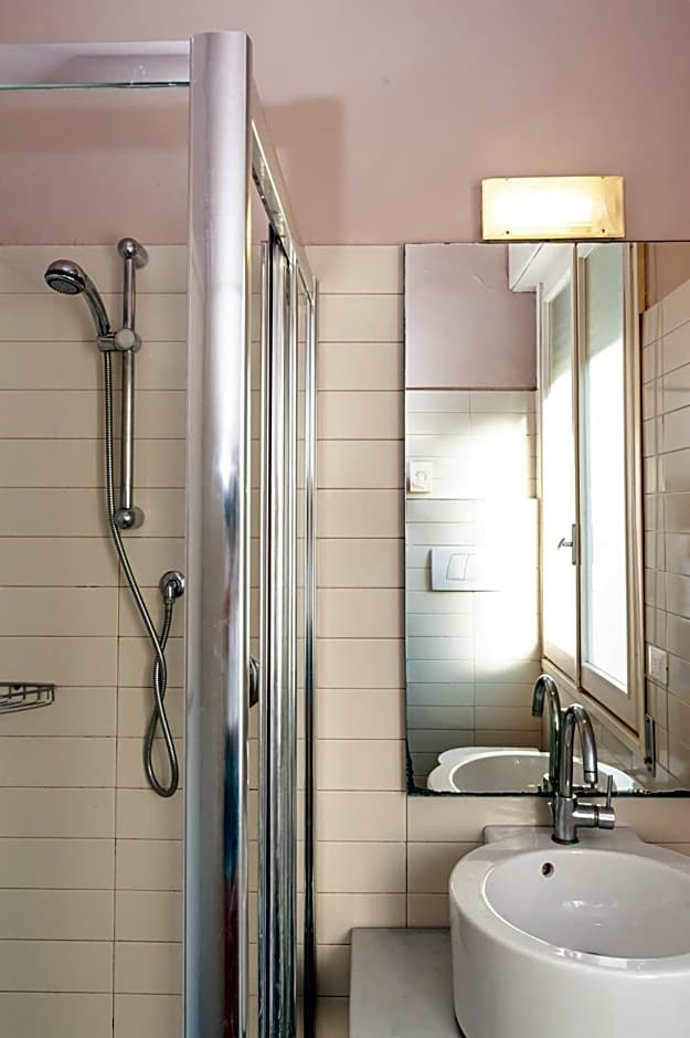 HOTEL TRIONFAL - Fronte Mare - Vicinissimi al Centro