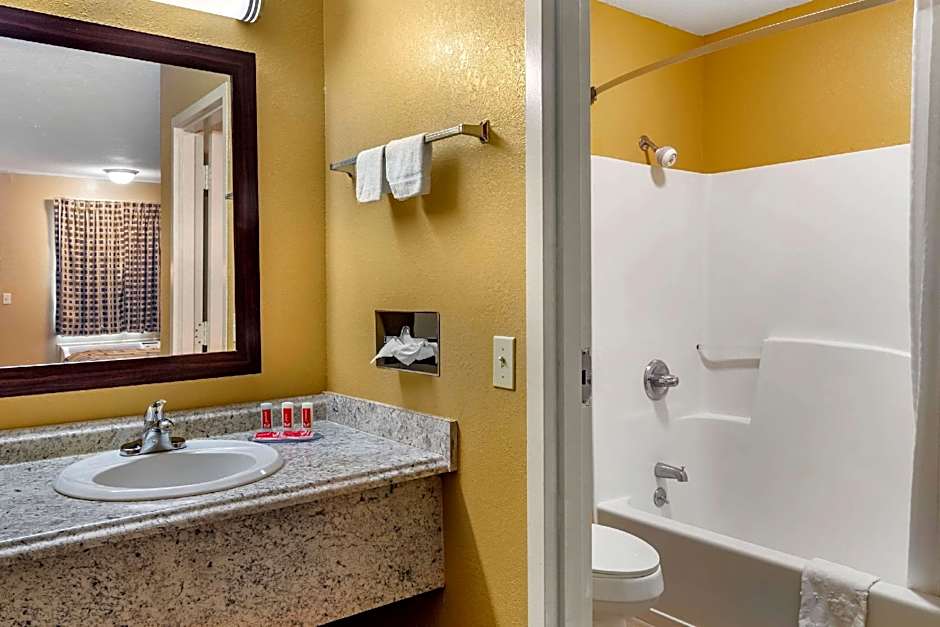 Econo Lodge Cuthbert