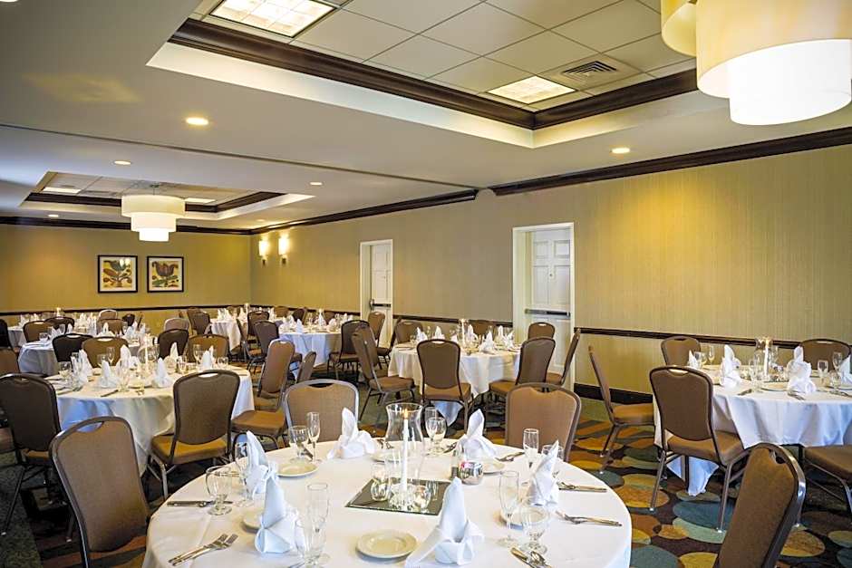 Hilton Garden Inn Hampton Coliseum Central