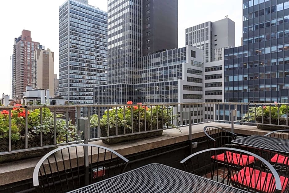 The Roger Smith Hotel