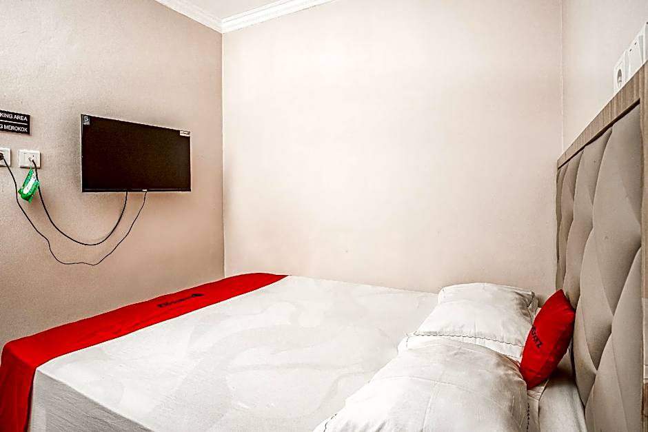 RedDoorz near Taman Bekapai 3 Balikpapan