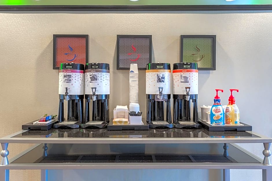 Hampton Inn Richmond - South