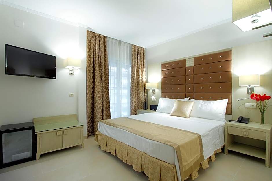 Hotel Soho Boutique El Tiburon & Spa -Adults Recommended