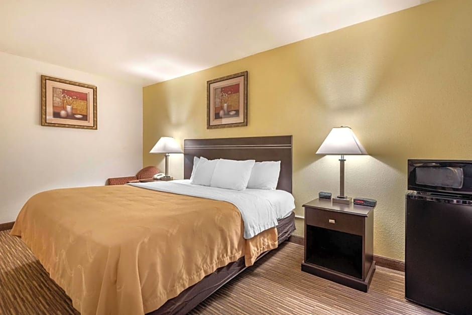 Quality Inn & Suites Limon