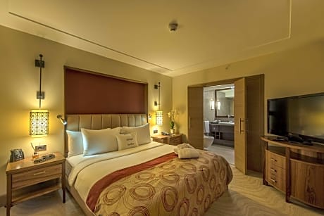 Twin Guest Room