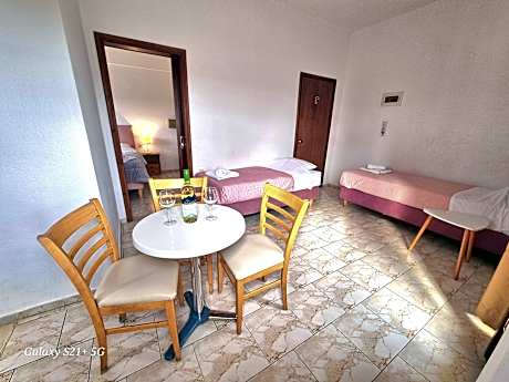 Suite for 4, Garden view