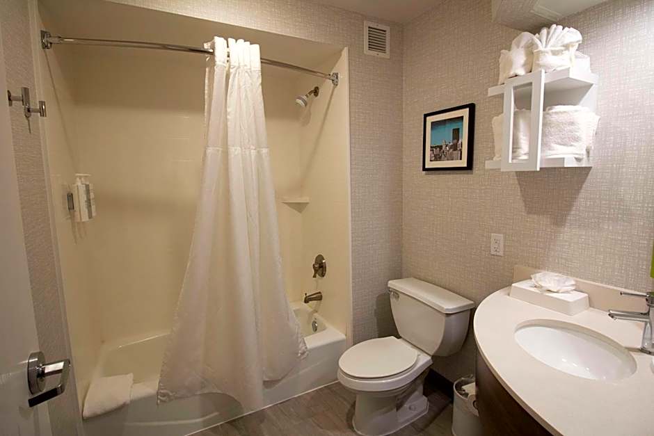 Hampton Inn By Hilton Kent/Akron Area