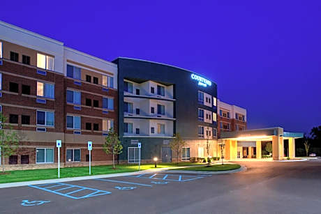 Courtyard by Marriott Detroit Farmington Hills