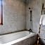 Casa Sweet Lips Villa by Hombali
