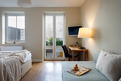 Single Room with Terrace