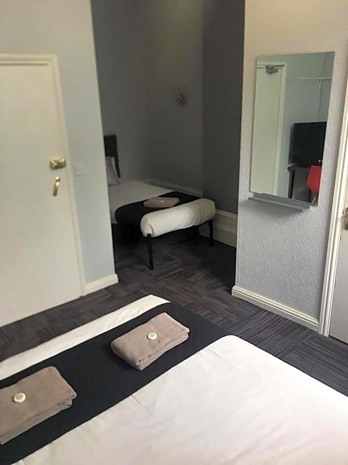 Queens Guesthouse Manchester