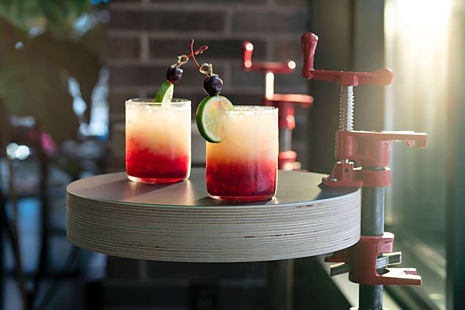 Moxy Portland Downtown