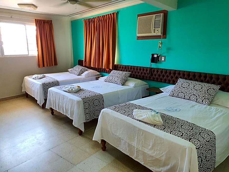 Hotel Atlantico a 150 mts de Playa Martí