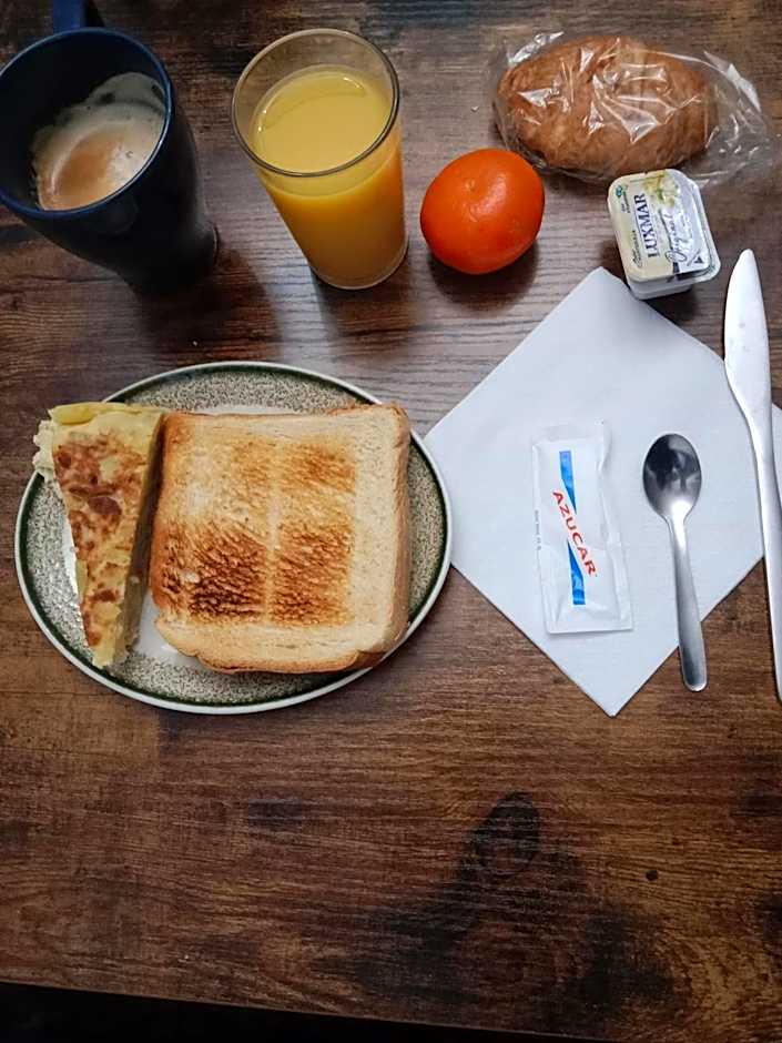 ALBERGUE CASA BAZTAN