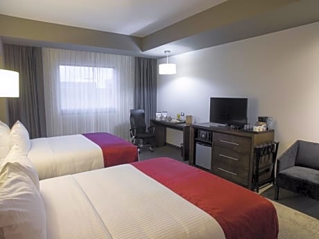 Queen Room with Two Queen Beds - Disability Access