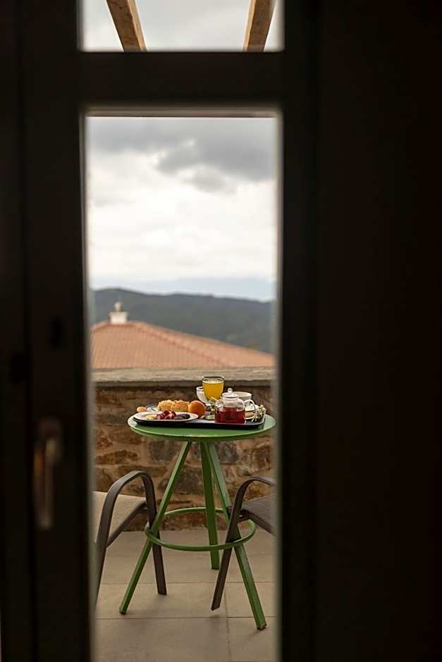 Foresta in Medias Mores