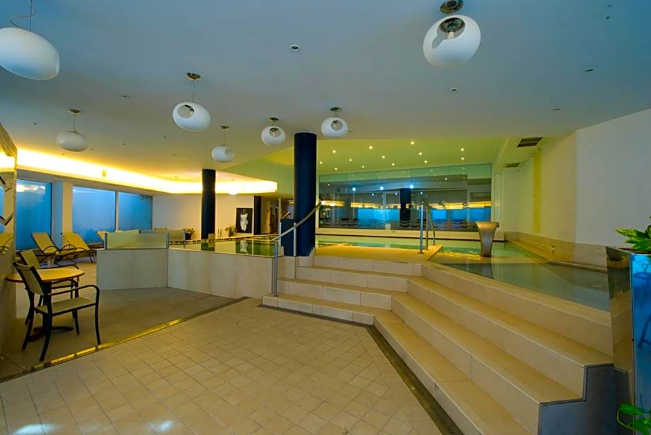 Hotel Oasi Wellness & Spa