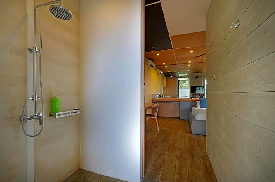 Clio Apartment