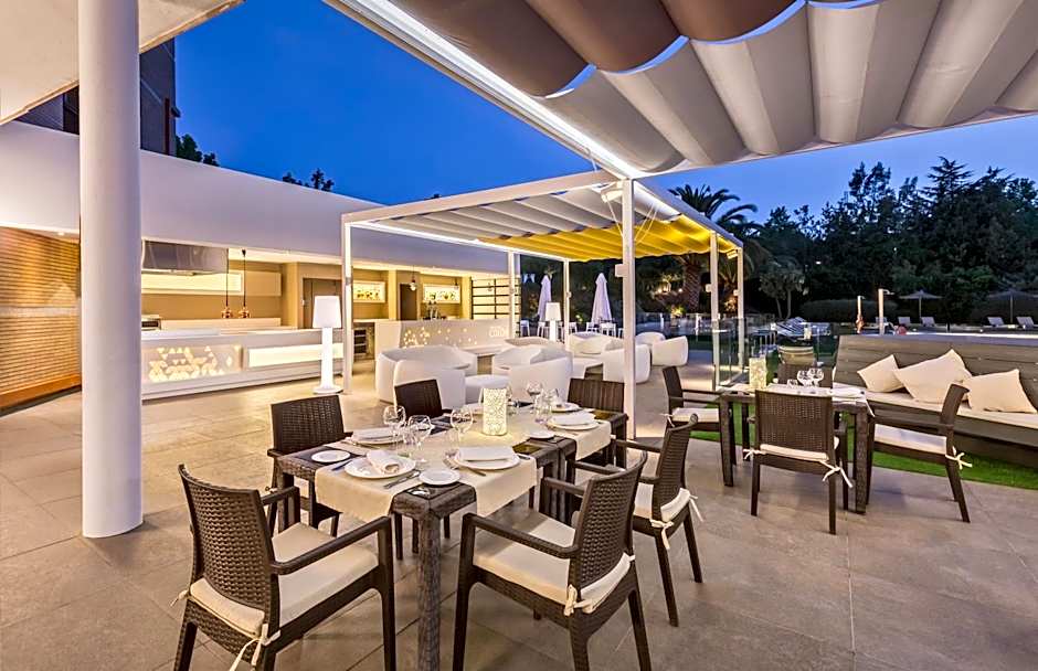 Barcelo Caceres V Centenario