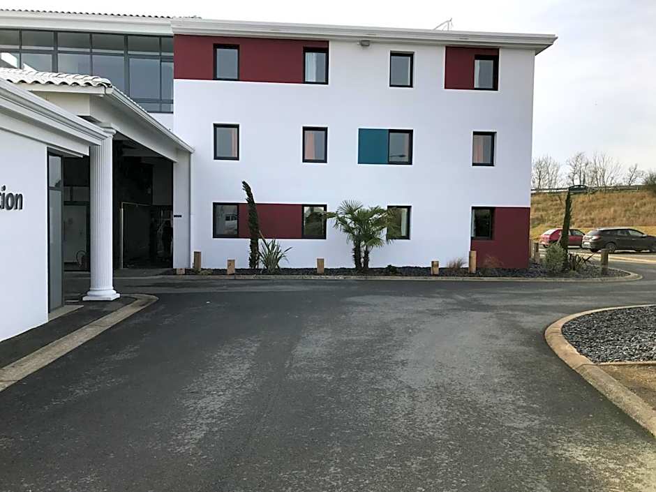 Kyriad Direct La Rochelle Aytré