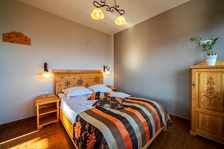 Executive Suite with Balcony or Terrace and Mountain View