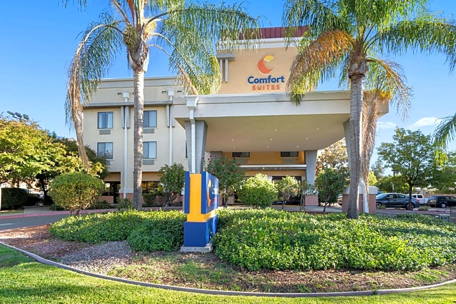 Comfort Suites Vacaville-Napa Valley Area