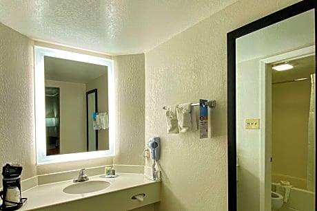 2 Double Beds, Nonsmoking