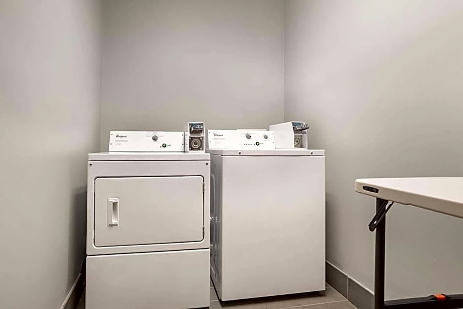 Quality Inn & Suites Birmingham - Highway 280