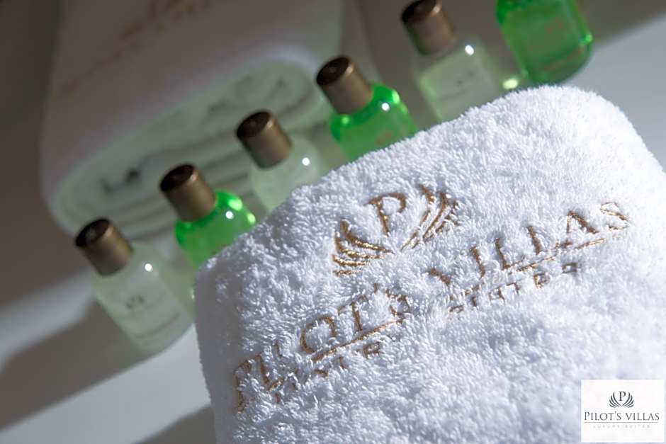 Pilot's Villas Luxury Suites