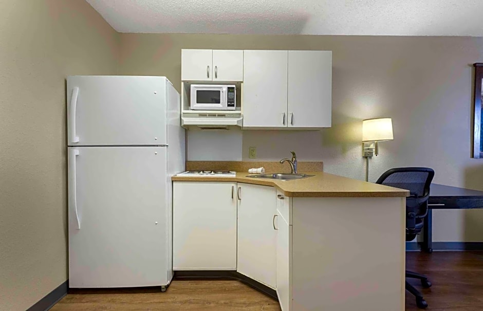 Extended Stay America Suites - Tulsa - Central