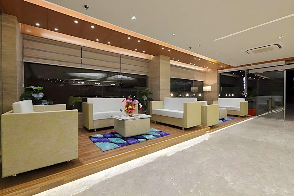 Hotel Pragati The Grand