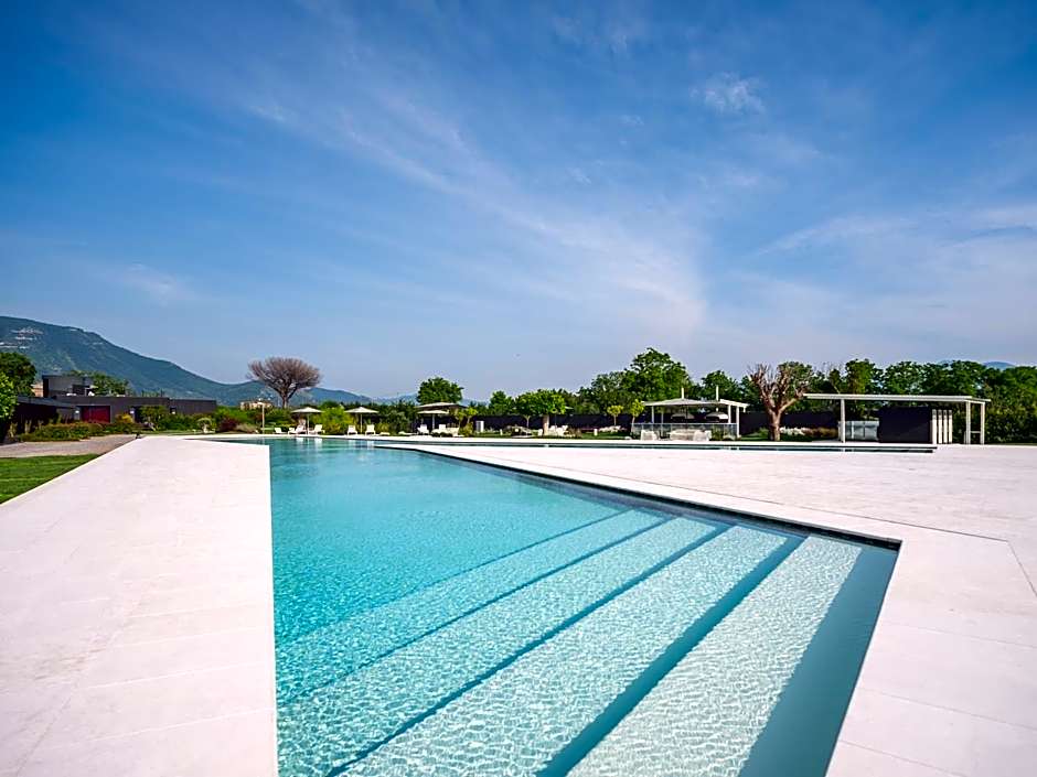 Secret Garden Resort & Spa