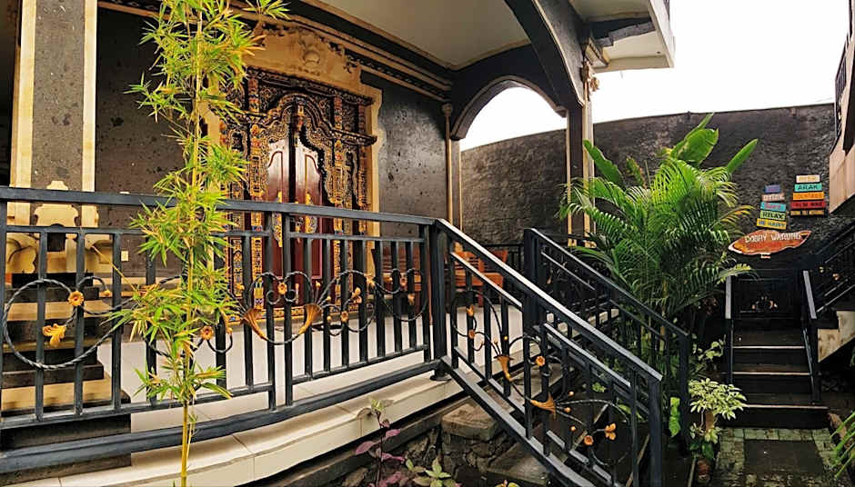 Amed Romance House