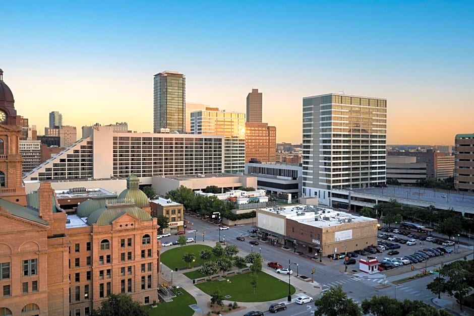 The Worthington Renaissance by Marriott Fort Worth Hotel