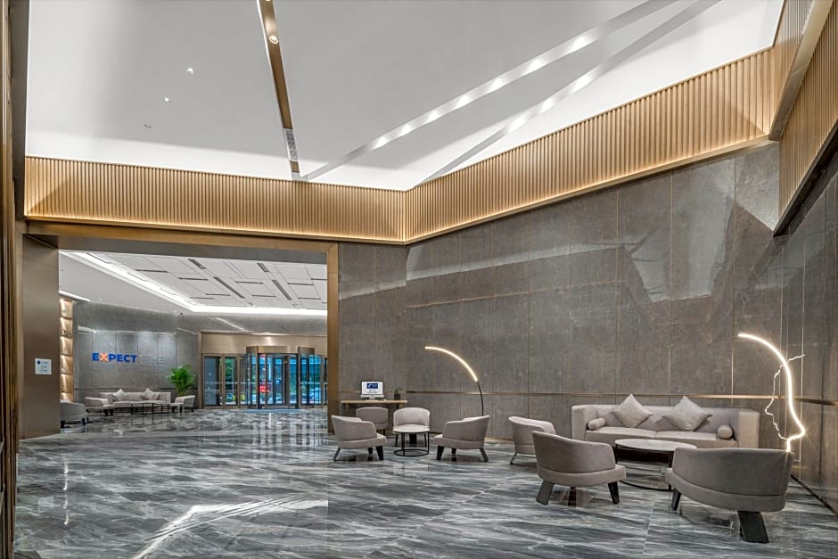 Holiday Inn Express Nanchang Bayi Square By IHG