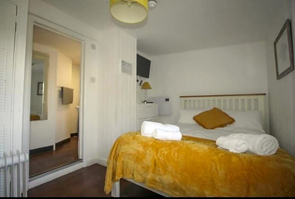 The Wheatsheaf Hotel