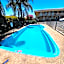 OVERLANDER MOTOR LODGE