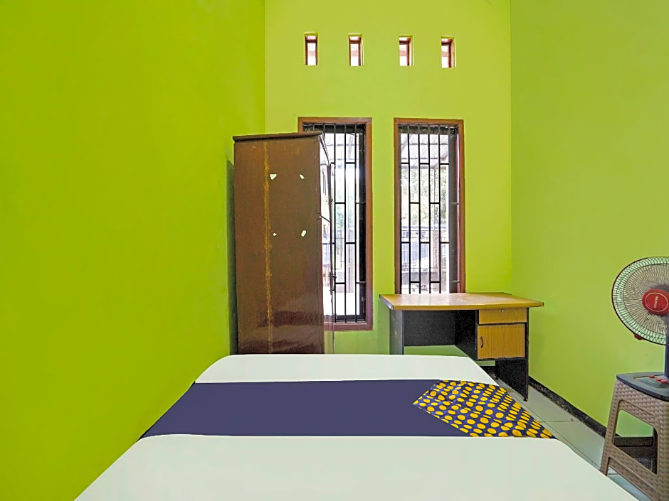 OYO Life 91869 Insan Mulia Kost Syariah